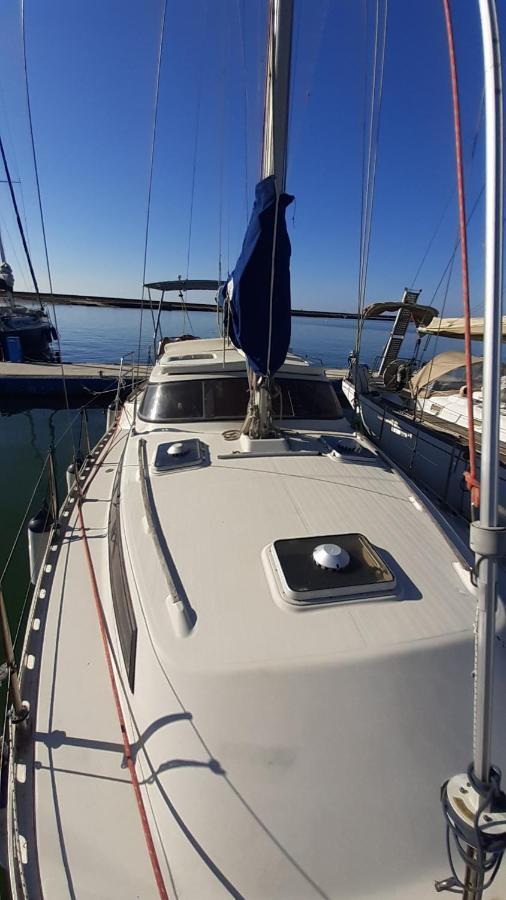 מלון וירג'יו Bed & Boat Brezza Del Mare מראה חיצוני תמונה