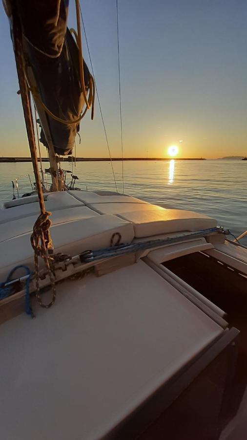 מלון וירג'יו Bed & Boat Brezza Del Mare מראה חיצוני תמונה