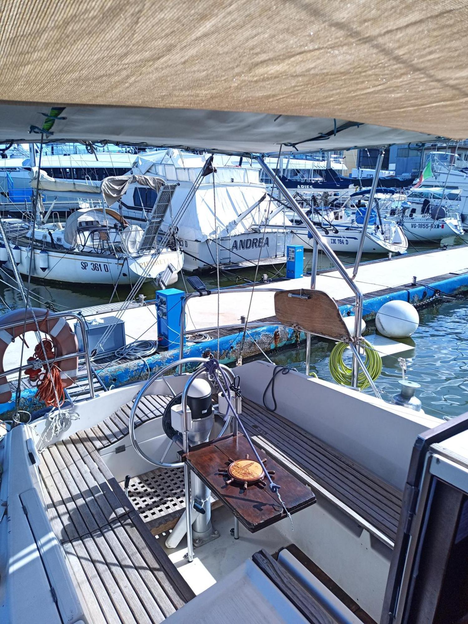 מלון וירג'יו Bed & Boat Brezza Del Mare מראה חיצוני תמונה