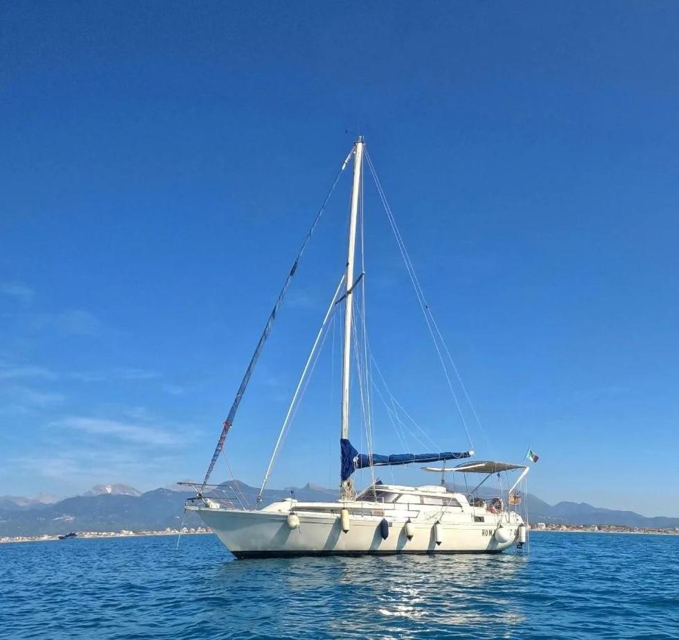 מלון וירג'יו Bed & Boat Brezza Del Mare מראה חיצוני תמונה